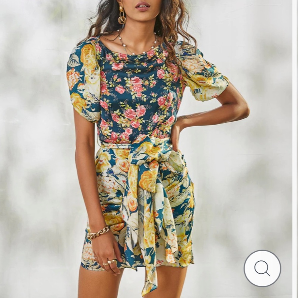 Hemant and Nandita Della Dress Floral